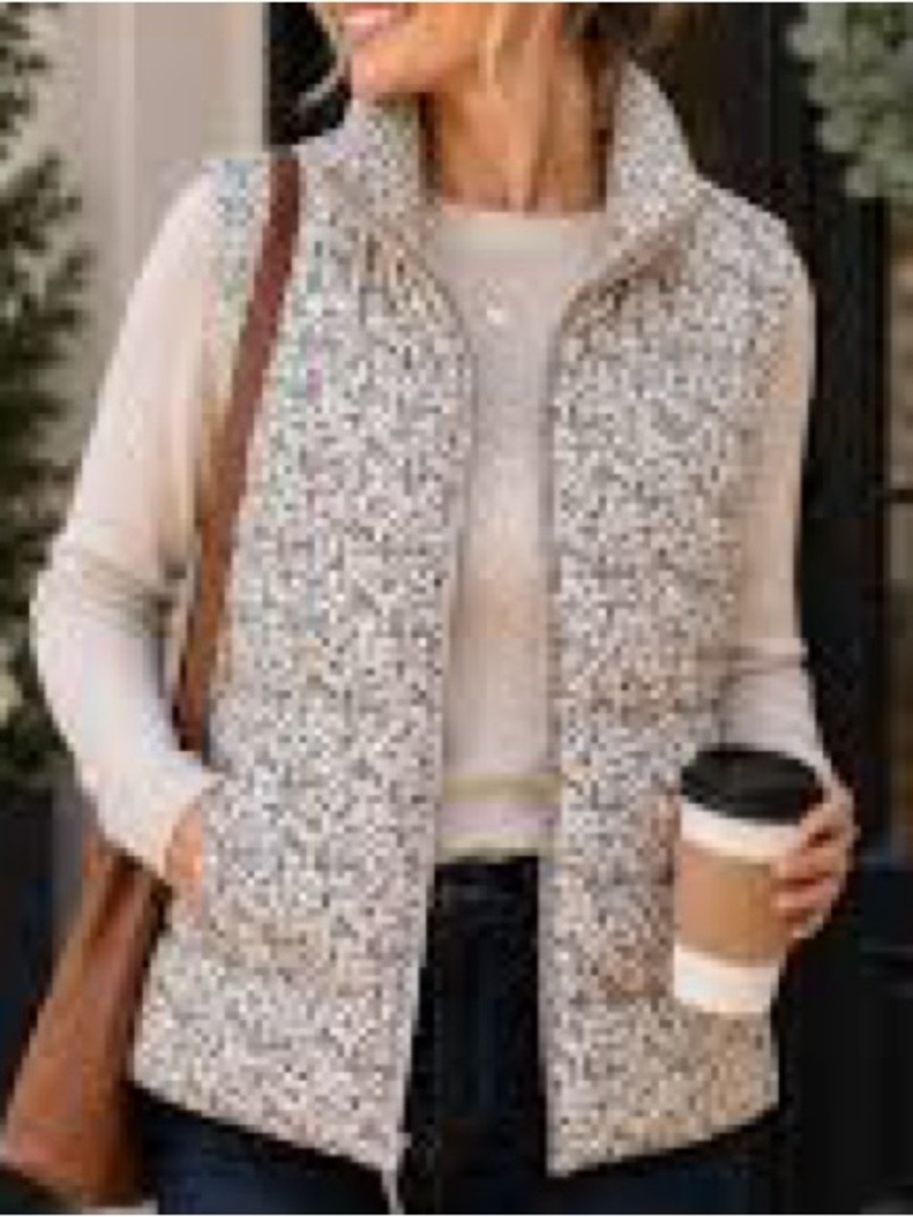 LOFT leopard-print puffer vest with a mock neck and a full zip front. Size L